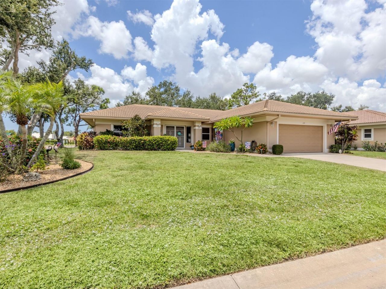 1197 Willow Springs Drive, Venice, FL 34293 Photo