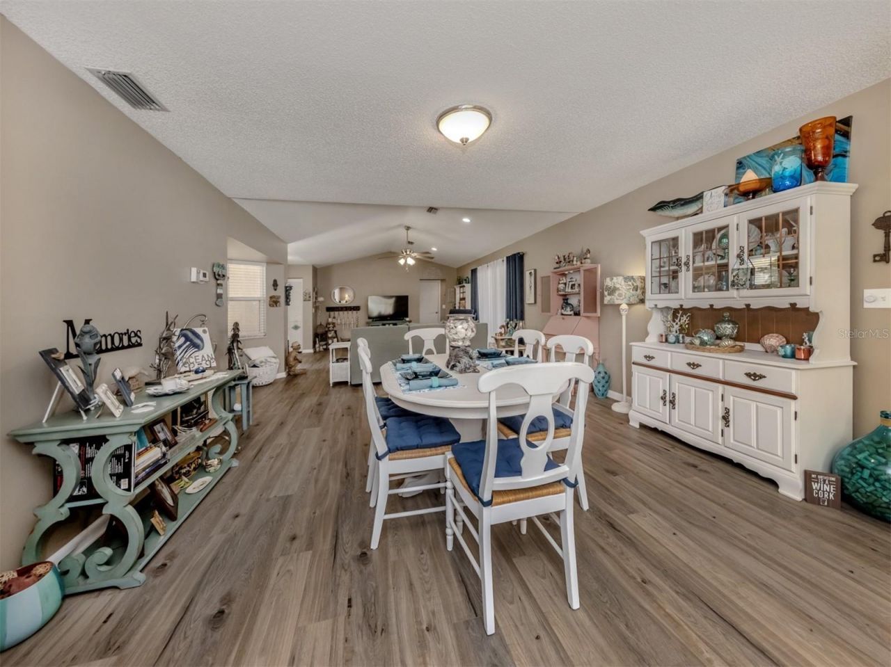 1197 Willow Springs Drive, Venice, FL 34293 Photo