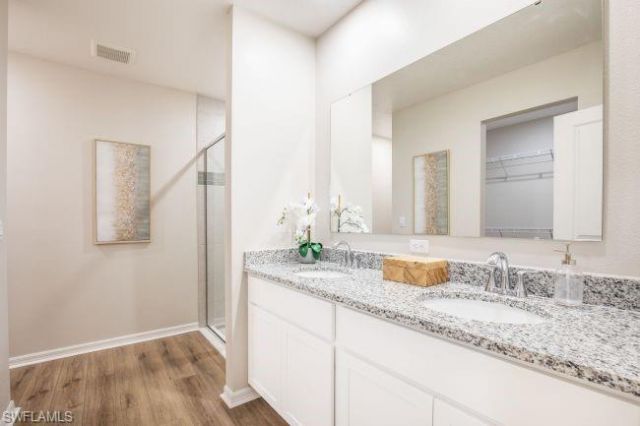 1423 SW 17th Ave, Cape Coral, FL 33991 Photo