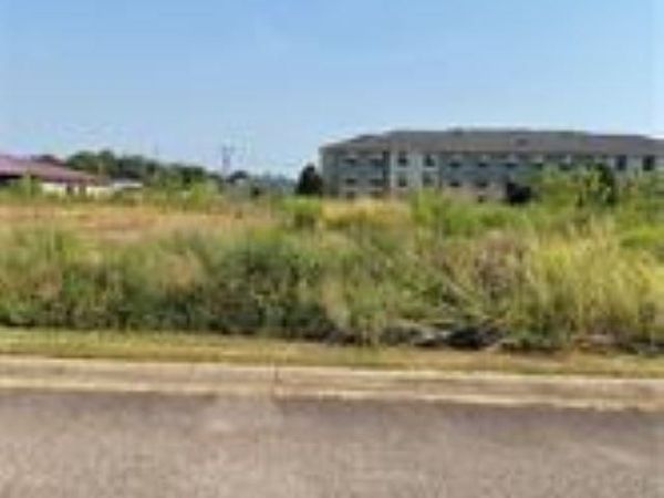 Lot 26 E C, Russellville, AR 72802