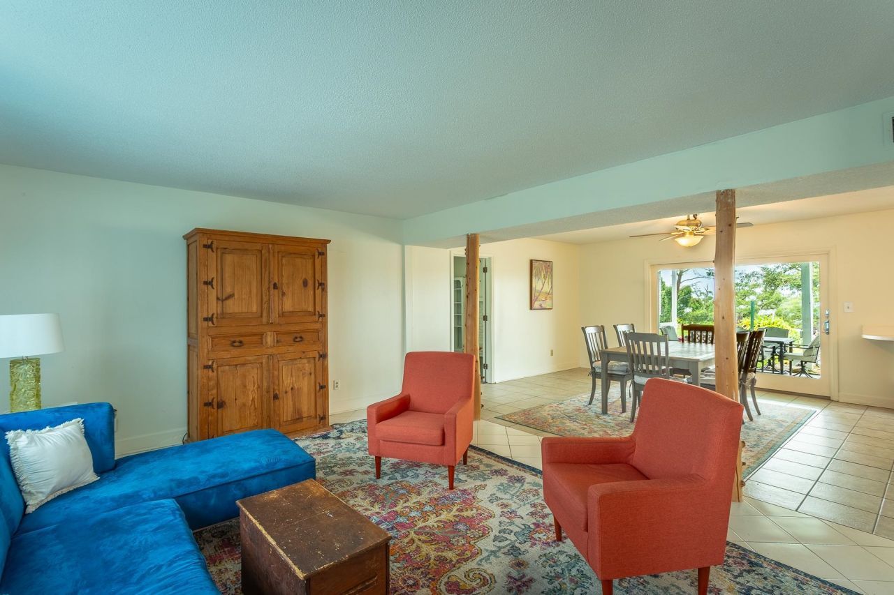 801 SE F Avenue, Carrabelle, FL 32322 Photo