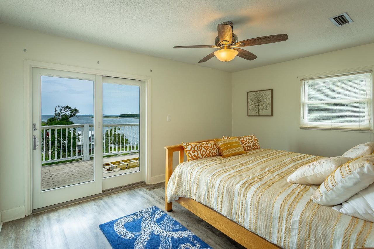 801 SE F Avenue, Carrabelle, FL 32322 Photo