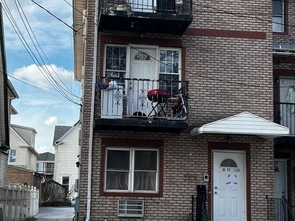 95-52 112 Street, Richmond Hill S., NY 11419