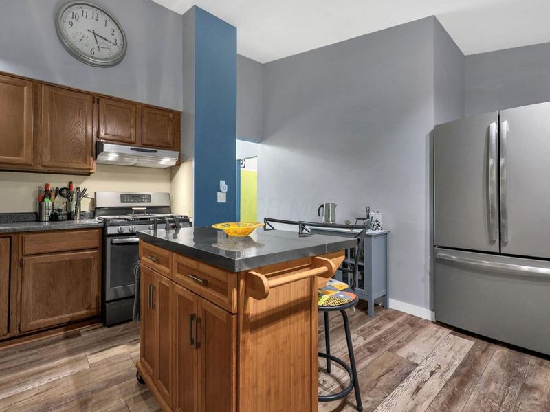 1495 W Choctaw Drive, London, OH 43140 Photo 11