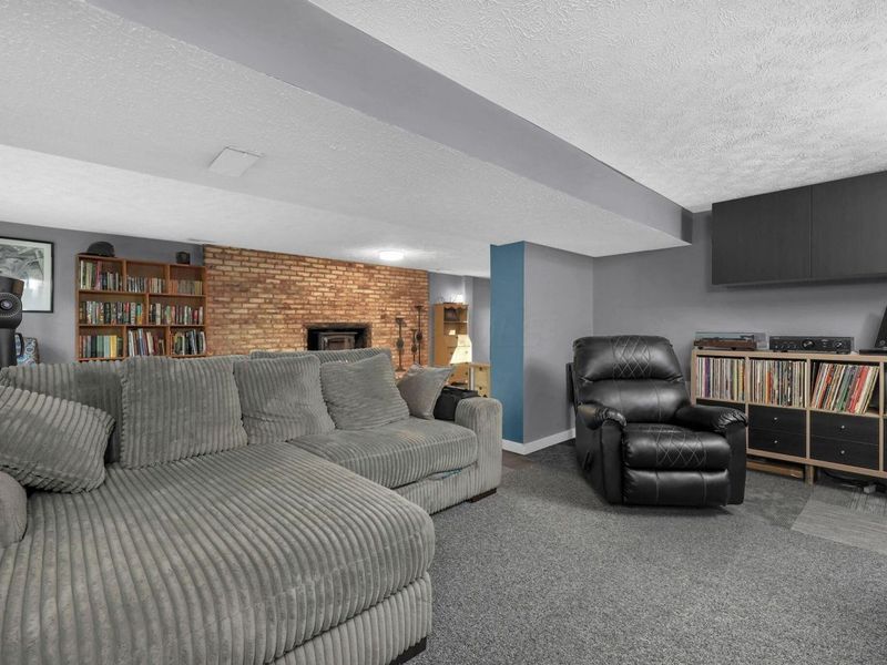 1495 W Choctaw Drive, London, OH 43140 Photo 23