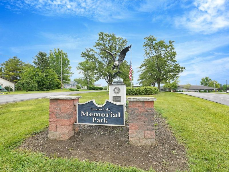 1495 W Choctaw Drive, London, OH 43140 Photo 47