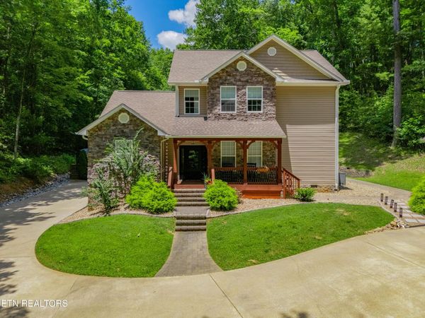 140 Winding Tr, Harriman, TN 37748
