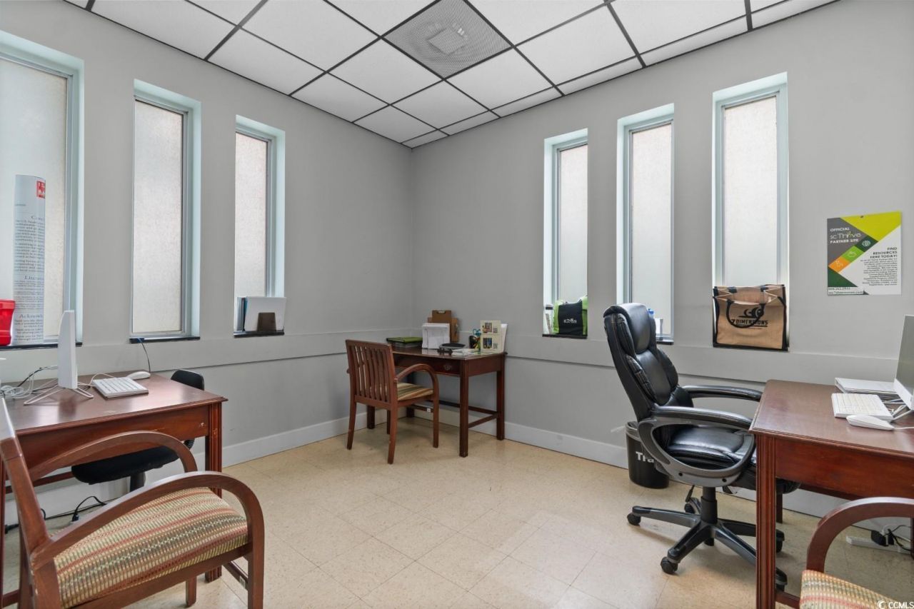 1530 Highmarket St. Photo 8