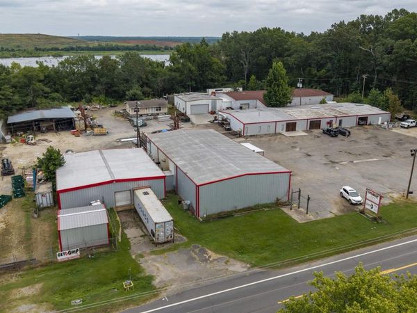 8711/8713 Highway 161, North Little Rock, AR 72117