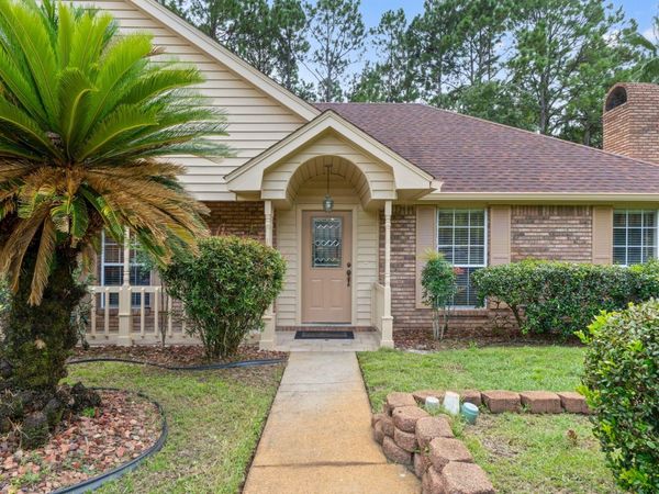 902 Aloma Faye Lane, Fort Walton Beach, FL 32547