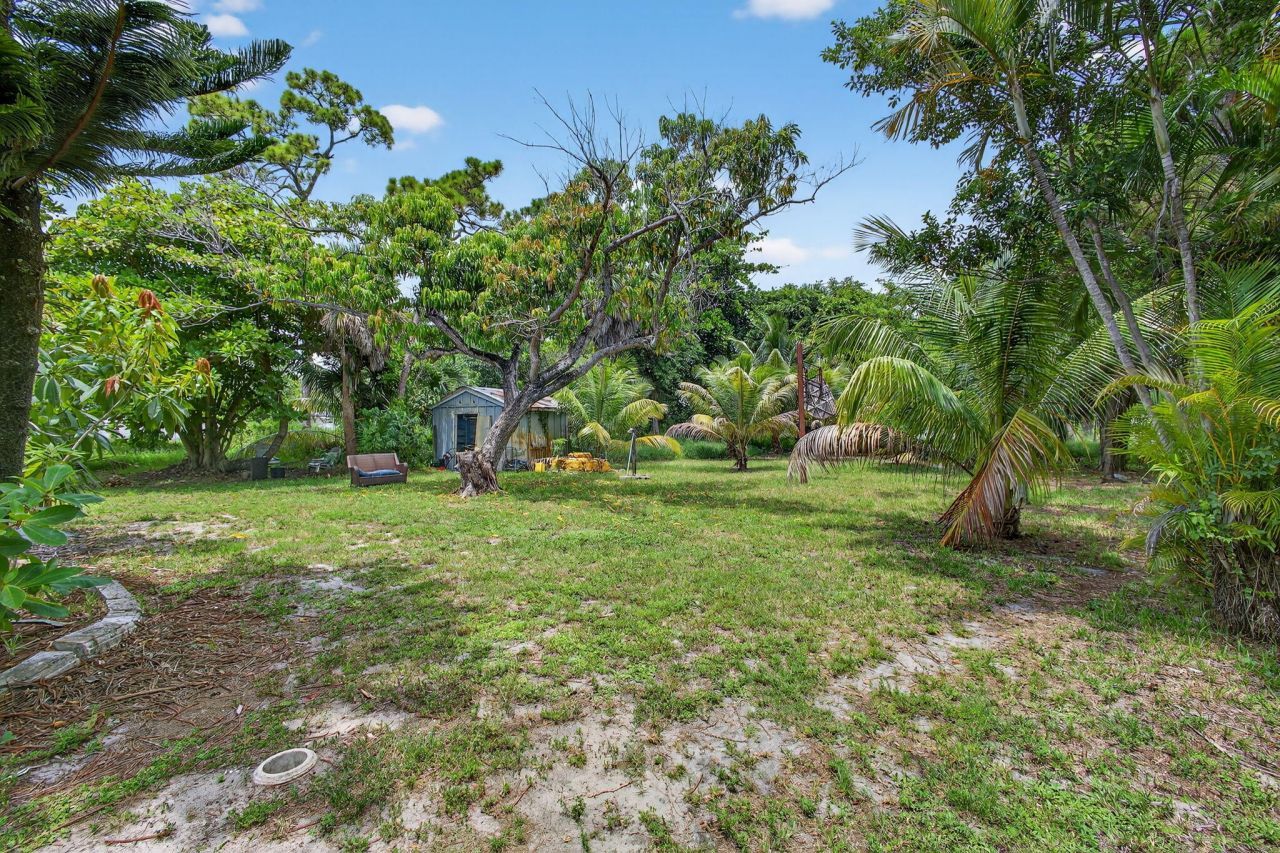 129 Fleming Avenue, Greenacres, FL 33463 Photo