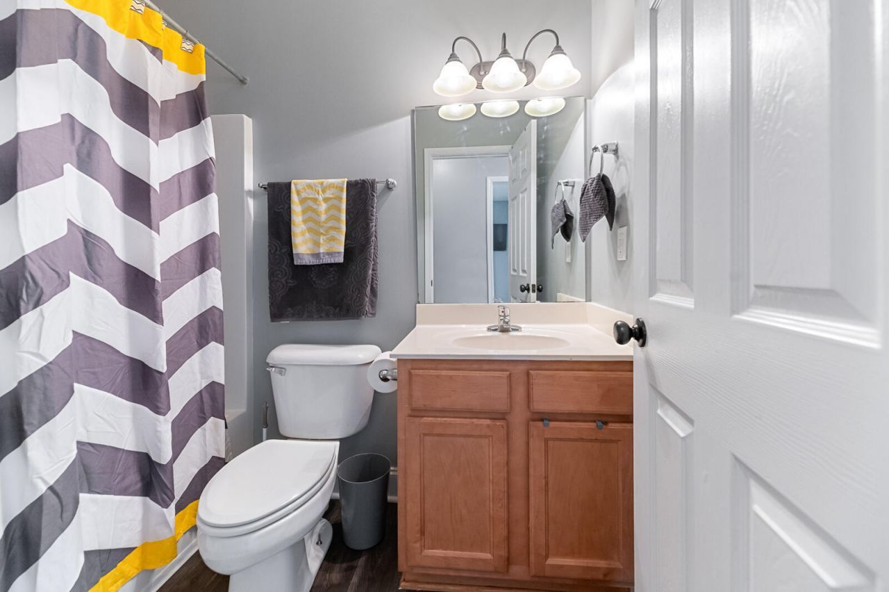 241 Two Forts Road Photo 8