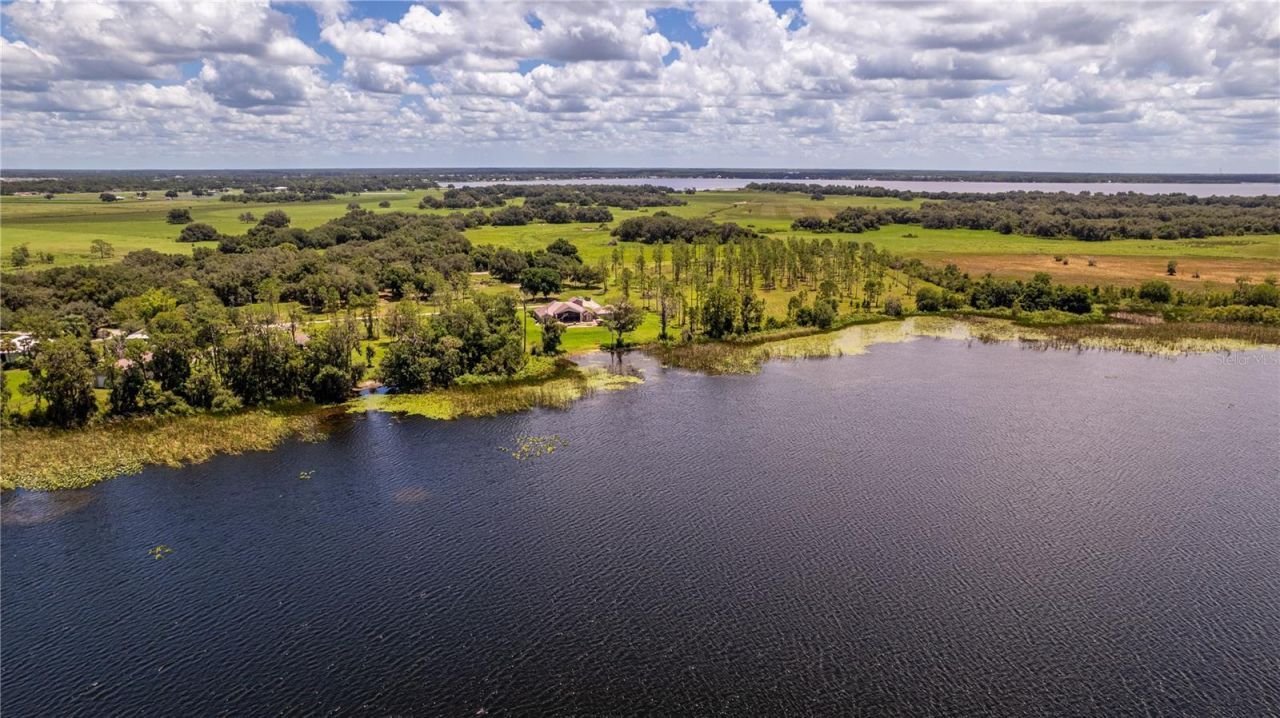 2360 Live Oak Lake Rd, Saint Cloud, FL 34771 Photo