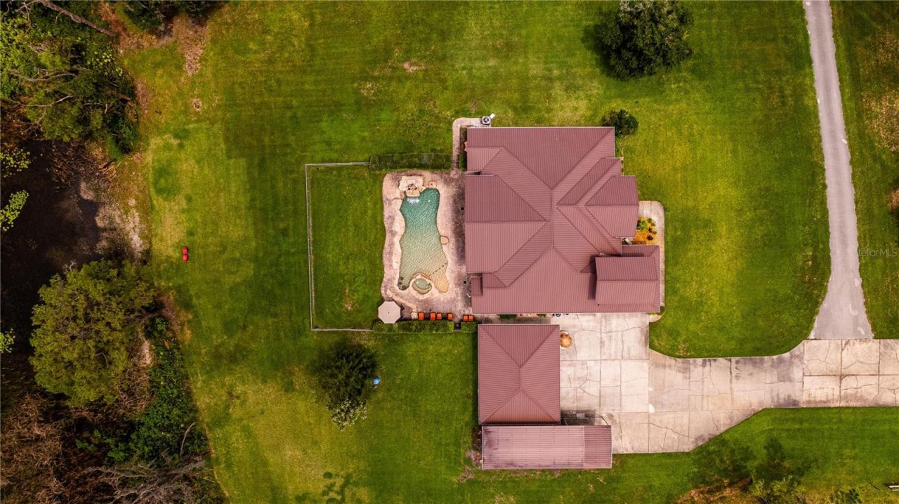 2360 Live Oak Lake Rd, Saint Cloud, FL 34771 Photo