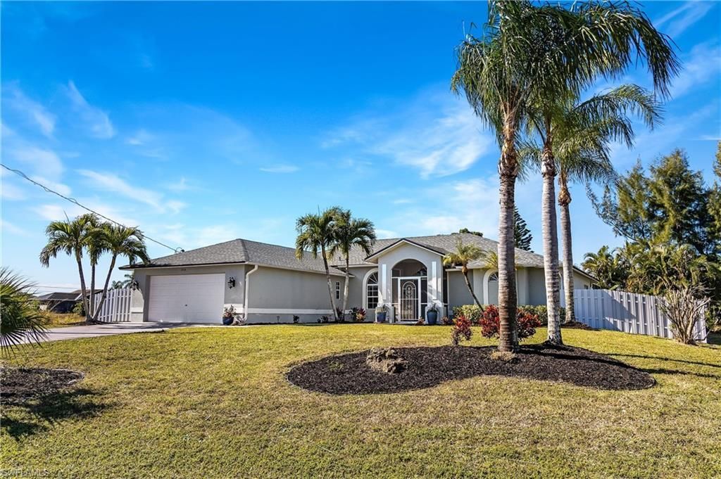 2014 NW 25th Pl, Cape Coral, FL 33993 Photo