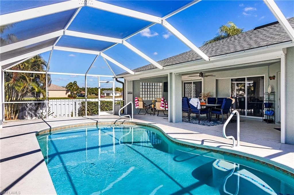 2014 NW 25th Pl, Cape Coral, FL 33993 Photo