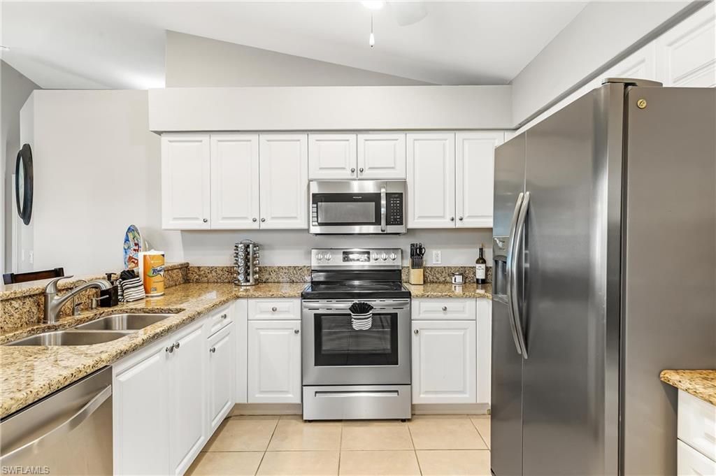 2014 NW 25th Pl, Cape Coral, FL 33993 Photo