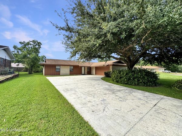 15309 Royal Street, Gulfport, MS 39503