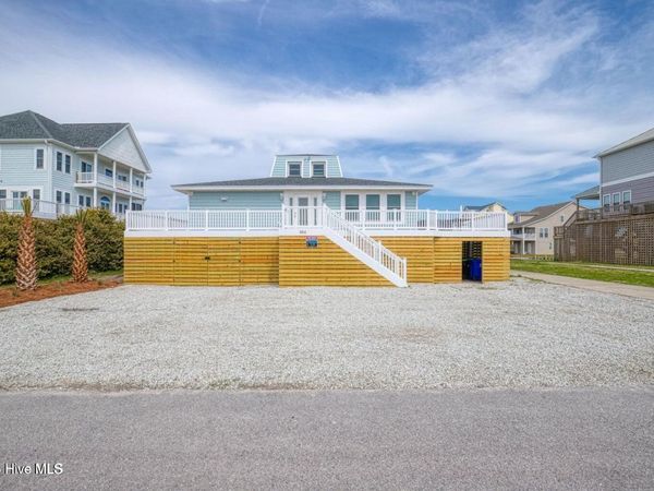 304 Marina Way, North Topsail Beach, NC 28460