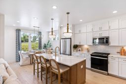 152 Claret Cup Way photo 4