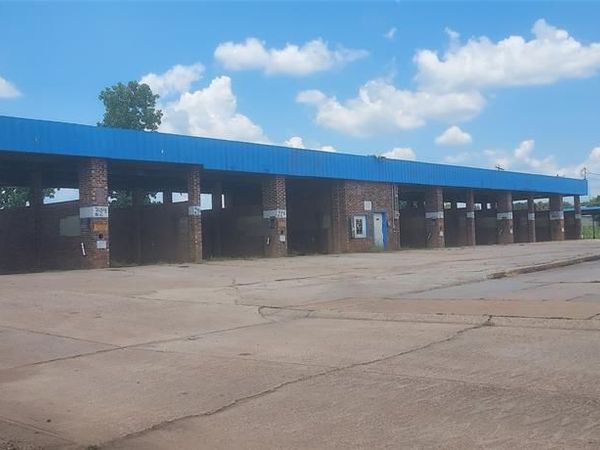 1826 North Market, Shreveport, LA 71107