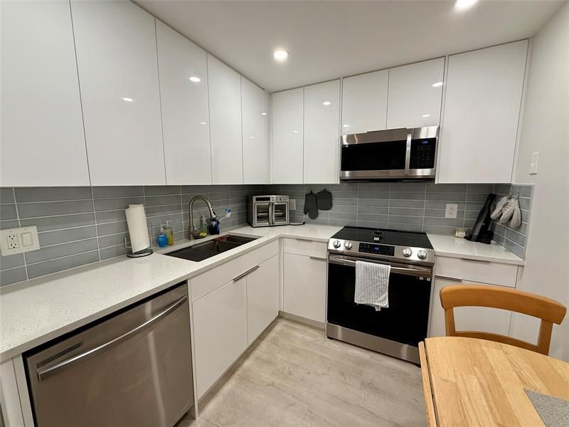 101 Briny Avenue, Unit 1803, Pompano Beach, FL 33062 Photo