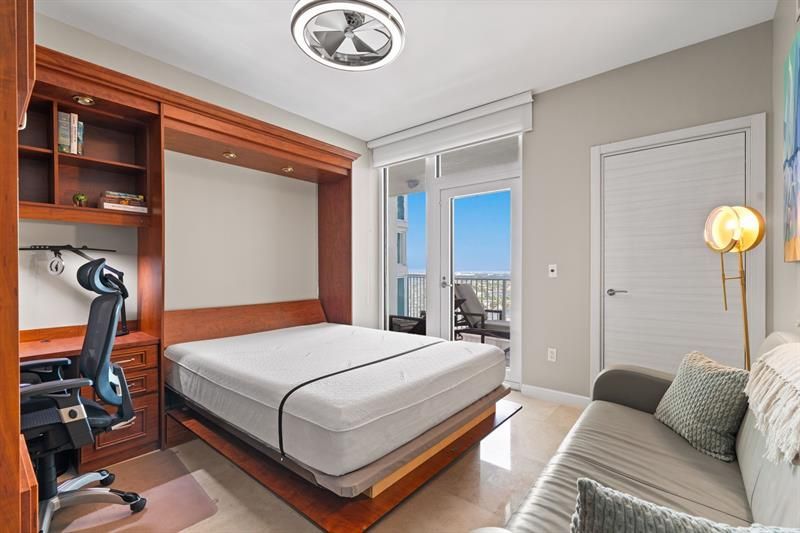 101 S Fort Lauderdale Beach Boulevard, Unit 2402, Fort Lauderdale, FL 33316 Photo