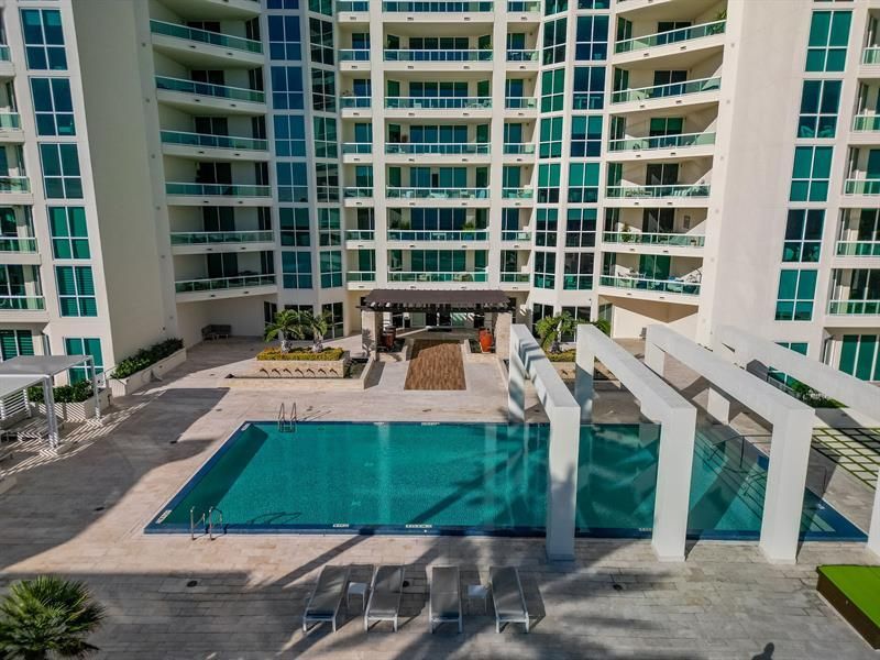 101 S Fort Lauderdale Beach Boulevard, Unit 2402, Fort Lauderdale, FL 33316 Photo