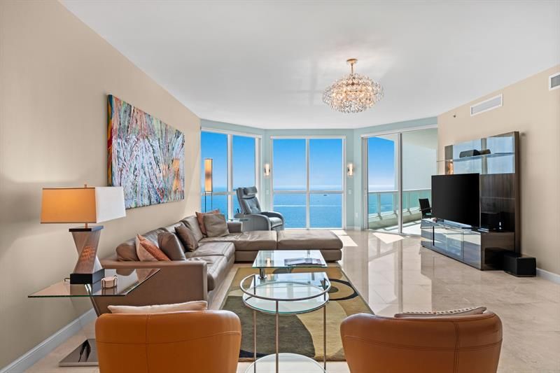 101 S Fort Lauderdale Beach Boulevard, Unit 2402, Fort Lauderdale, FL 33316 Photo