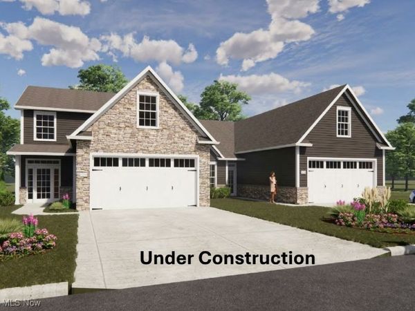 5853 Hawks Nest Circle NW, Canton, OH 44708