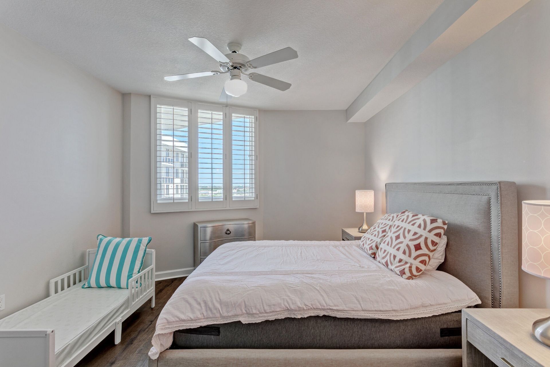 1551 N Flagler Drive, Unit 1102, West Palm Beach, FL 33401 Photo