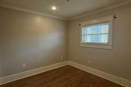 40 Bee Street photo 4