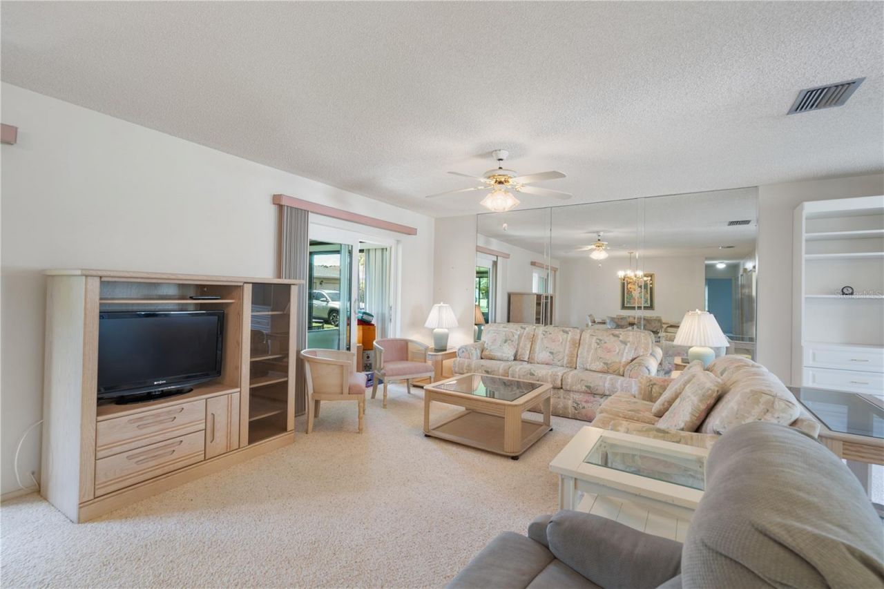 2187 Corinne Court S, Unit C, Saint Petersburg, FL 33712 Photo