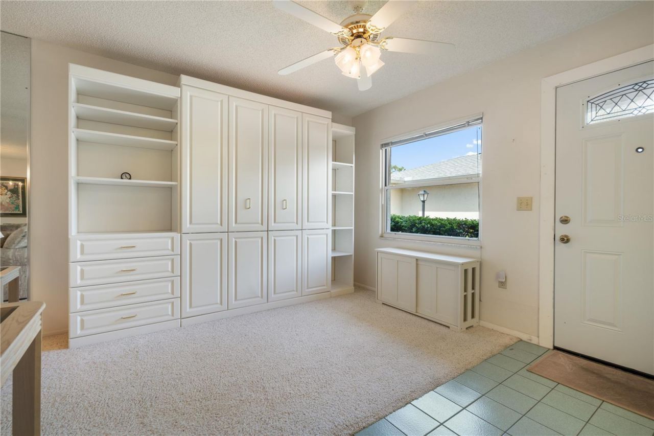 2187 Corinne Court S, Unit C, Saint Petersburg, FL 33712 Photo