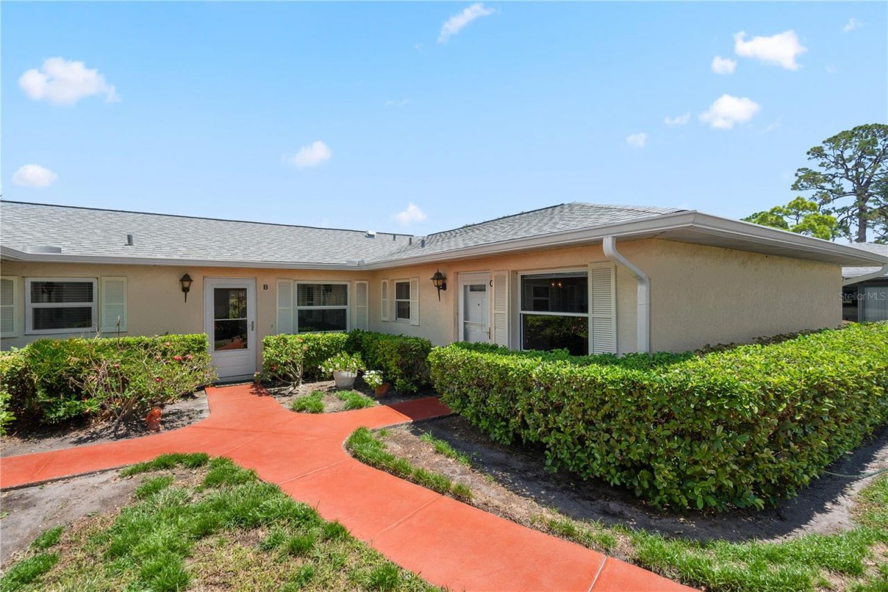 2187 Corinne Court S, Unit C, Saint Petersburg, FL 33712 Photo