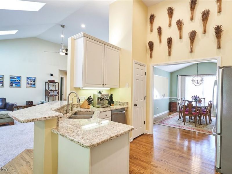 4535 Pinewood Path, Copley, OH 44321 Photo 7