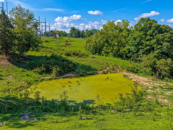 189 South Central Avenue, Church Hill, TN 37642