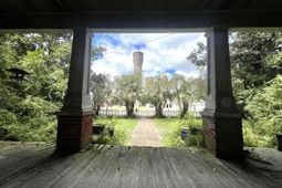 422 Hampton Street photo 4