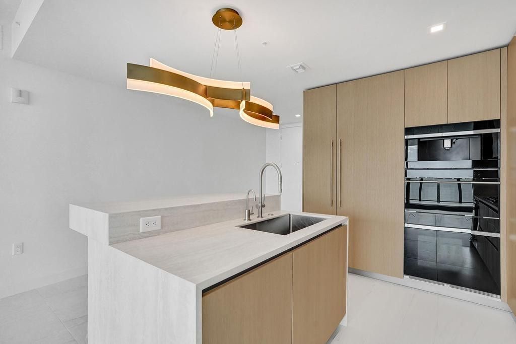 900 N Ocean Boulevard, Unit 1405, Pompano Beach, FL 33062 Photo