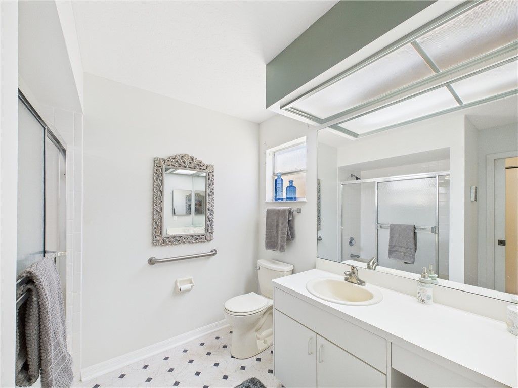 907 Starflower Avenue, Sebastian, FL 32958 Photo