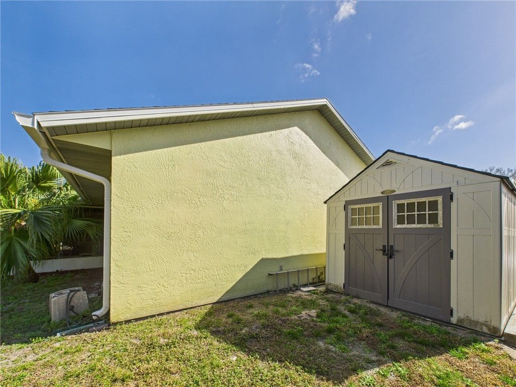 907 Starflower Avenue, Sebastian, FL 32958 Photo