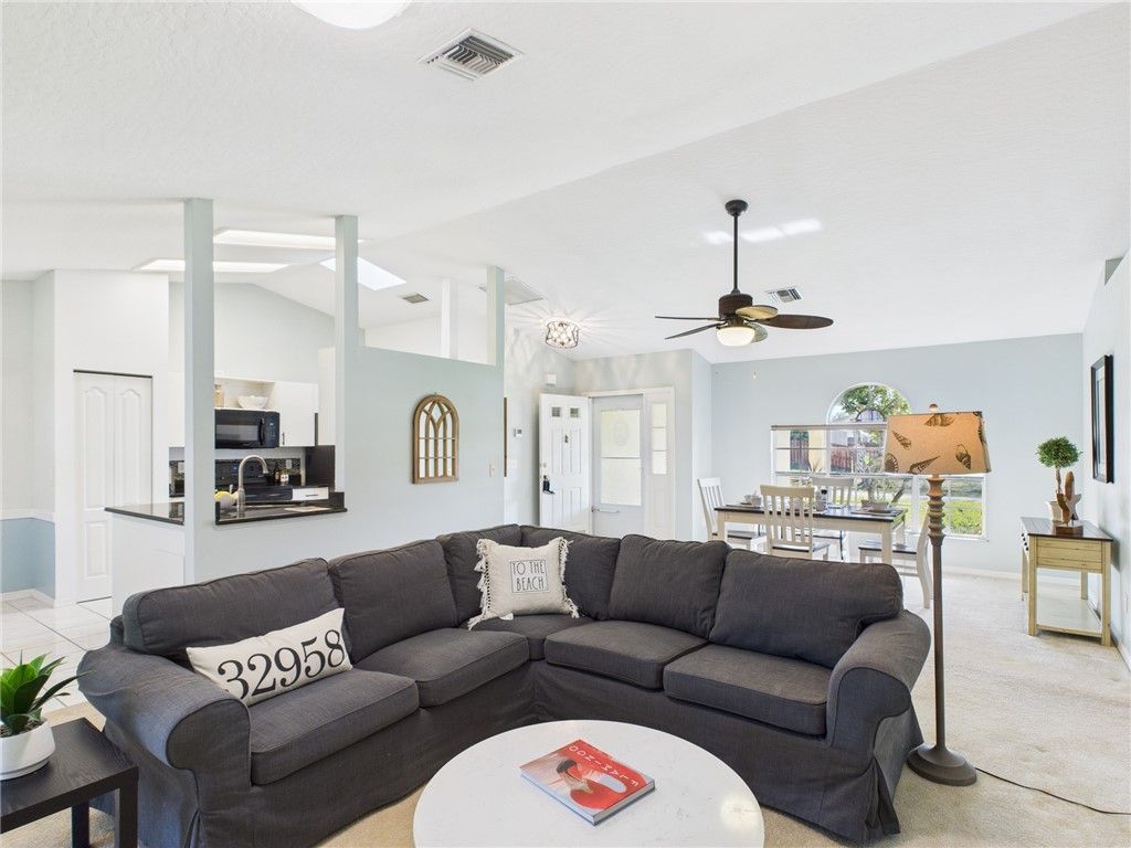 907 Starflower Avenue, Sebastian, FL 32958 Photo