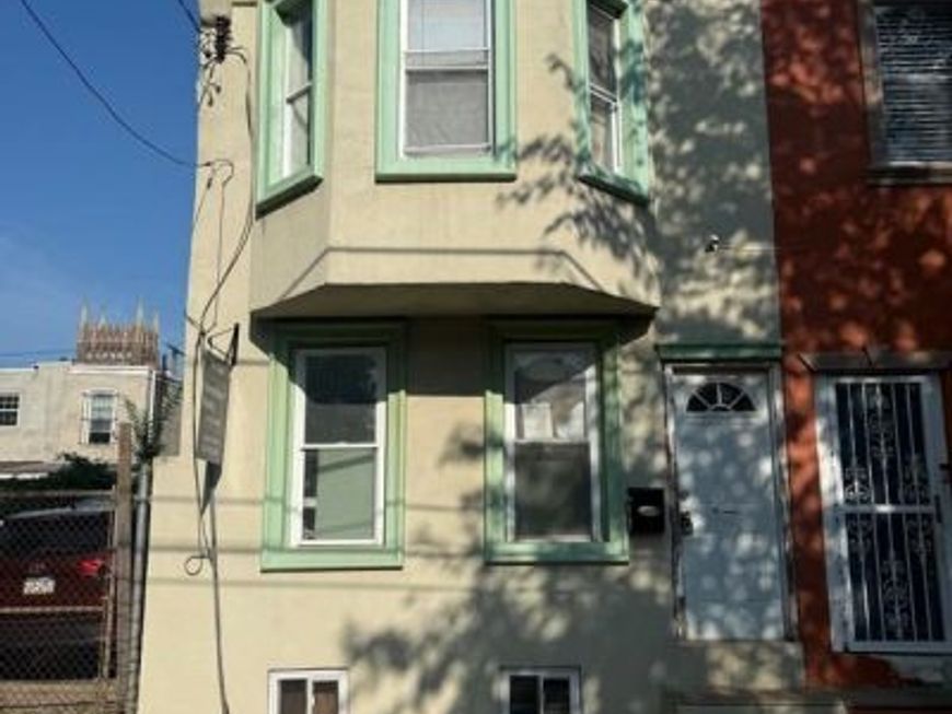 2609 N Waterloo Street, Philadelphia, PA 19133 Main Photo