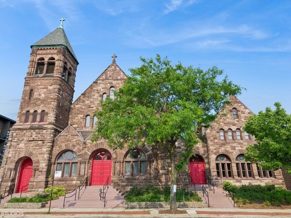 201 S Ashland Avenue, Chicago, IL 60607