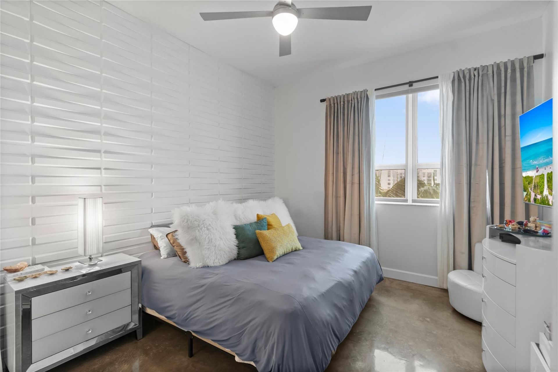 313 NE 2nd Street, Unit 405, Fort Lauderdale, FL 33301 Photo