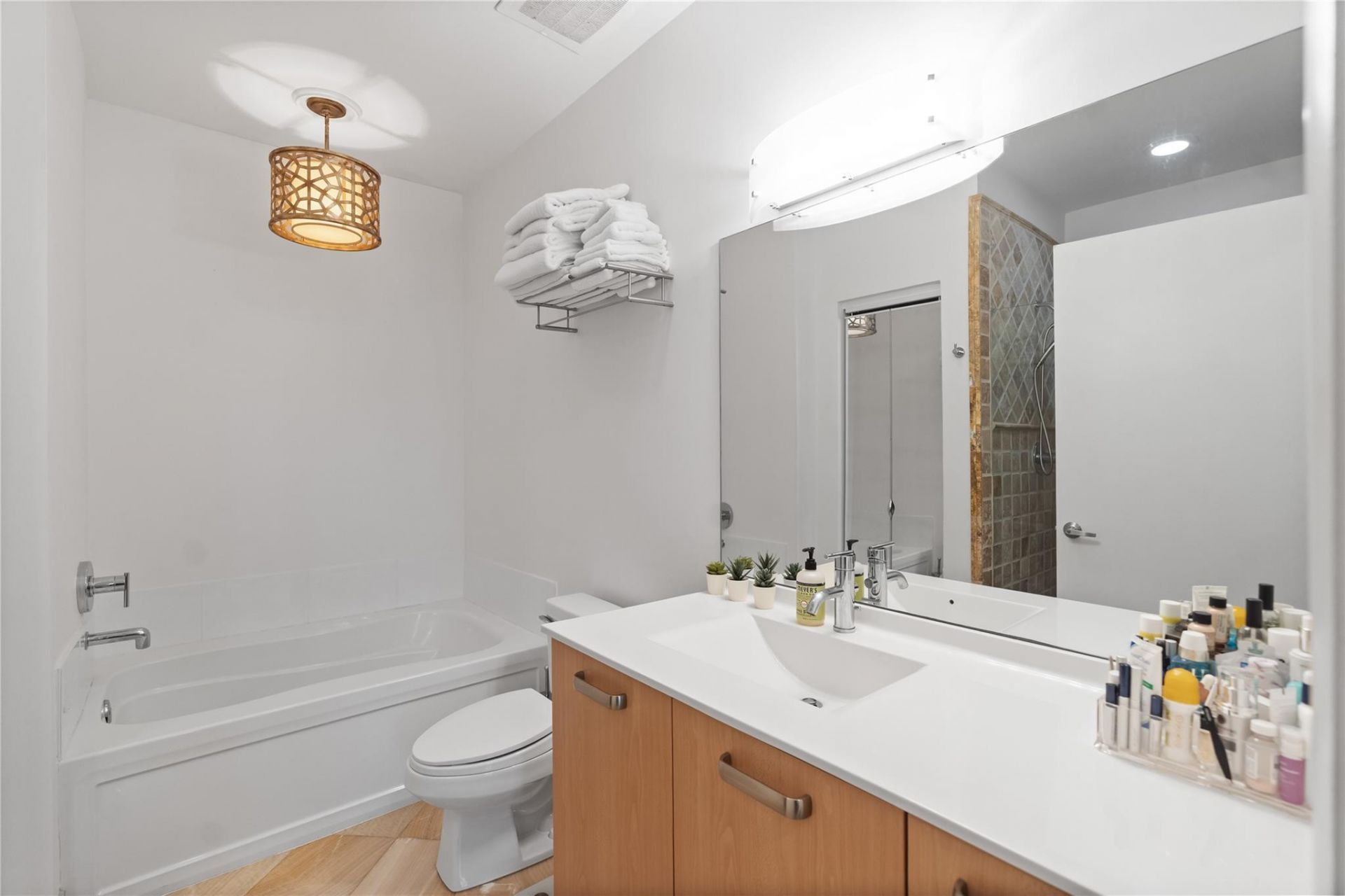 313 NE 2nd Street, Unit 405, Fort Lauderdale, FL 33301 Photo