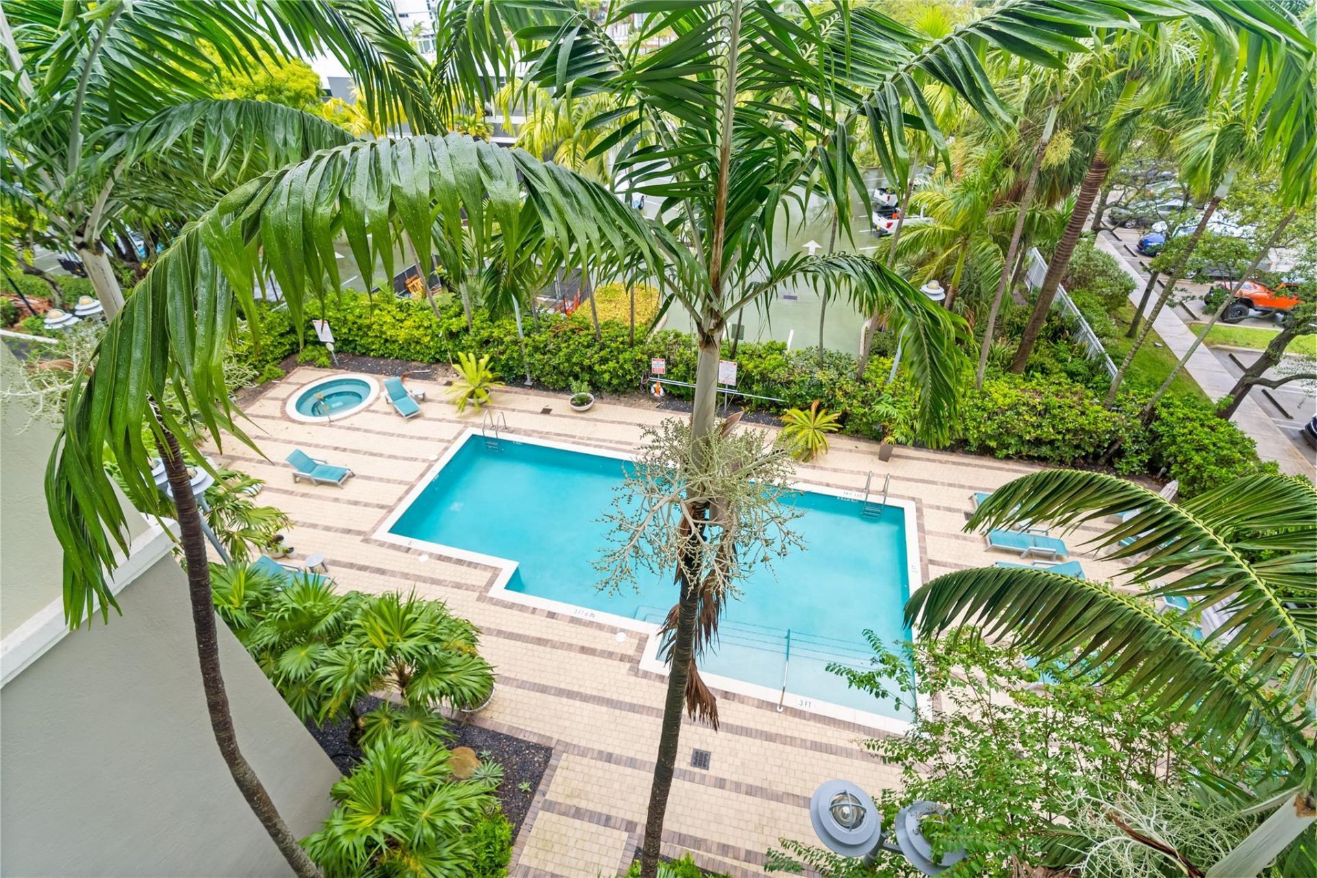 313 NE 2nd Street, Unit 405, Fort Lauderdale, FL 33301 Photo