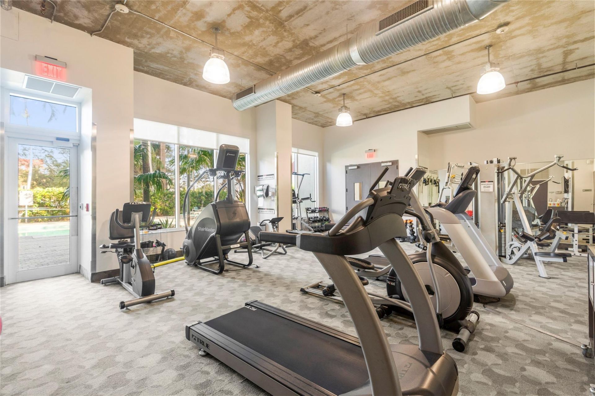 313 NE 2nd Street, Unit 405, Fort Lauderdale, FL 33301 Photo