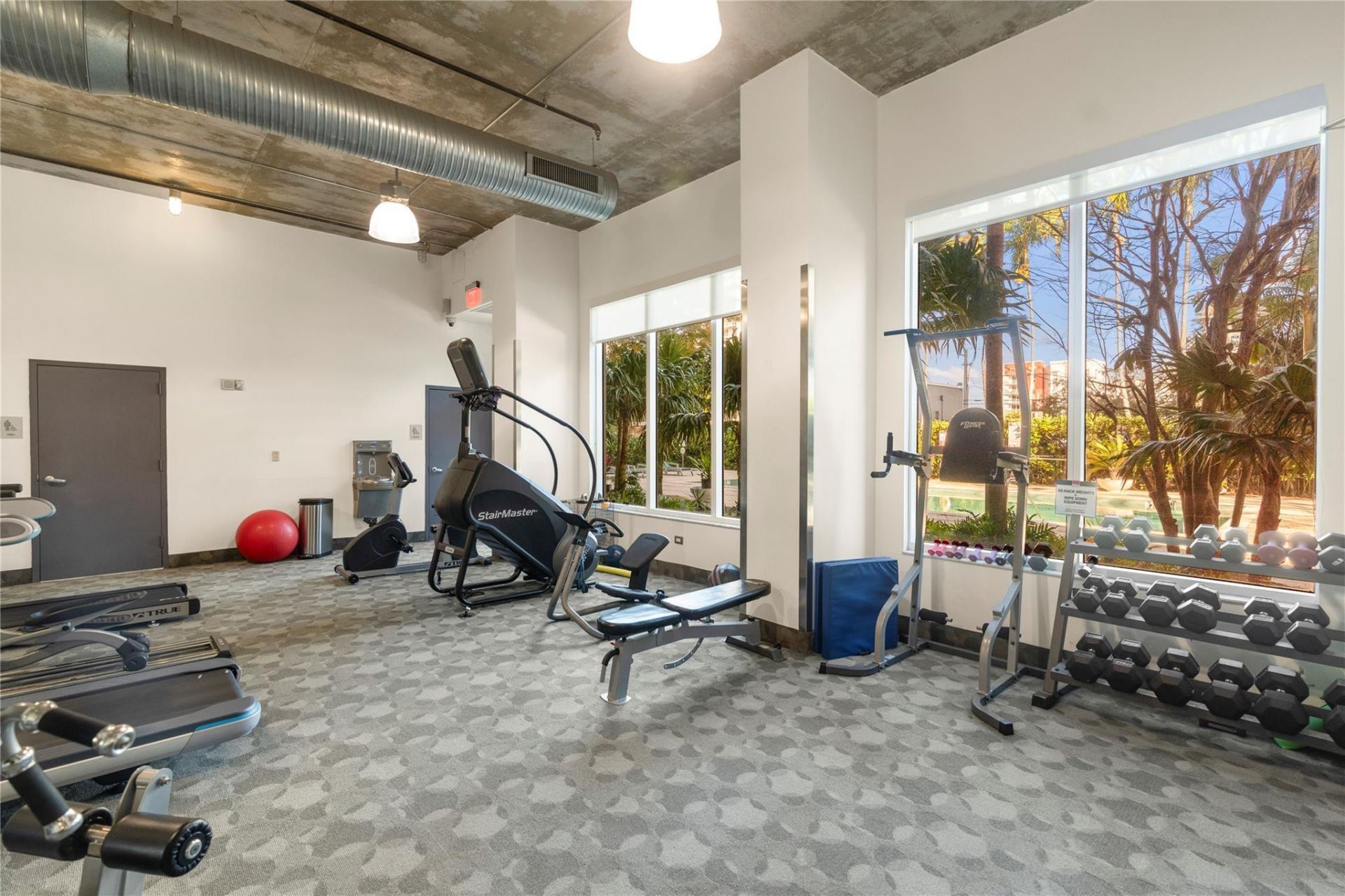 313 NE 2nd Street, Unit 405, Fort Lauderdale, FL 33301 Photo