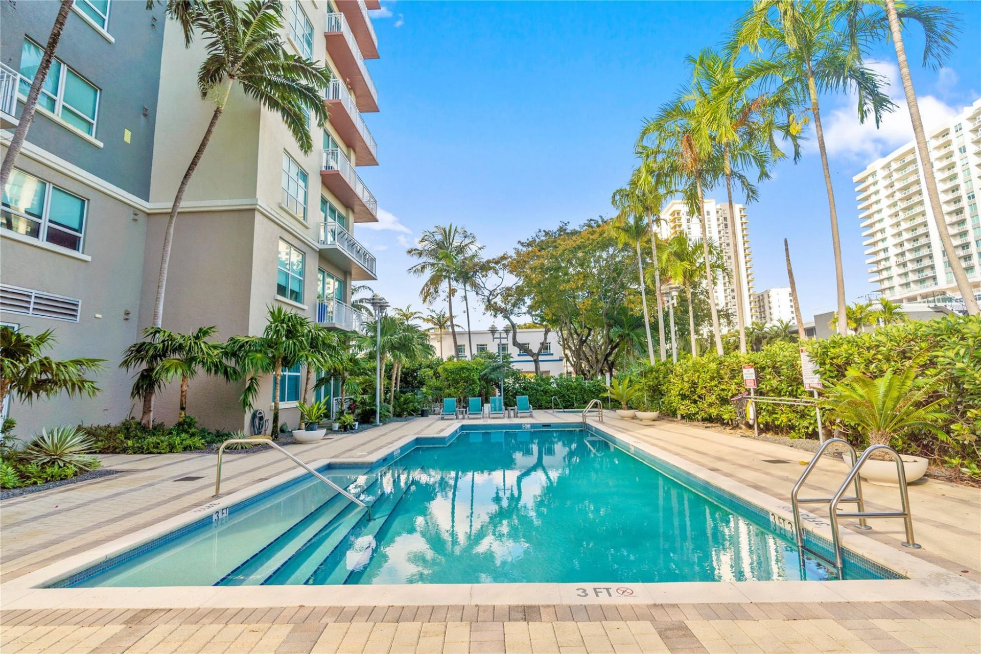 313 NE 2nd Street, Unit 405, Fort Lauderdale, FL 33301 Photo